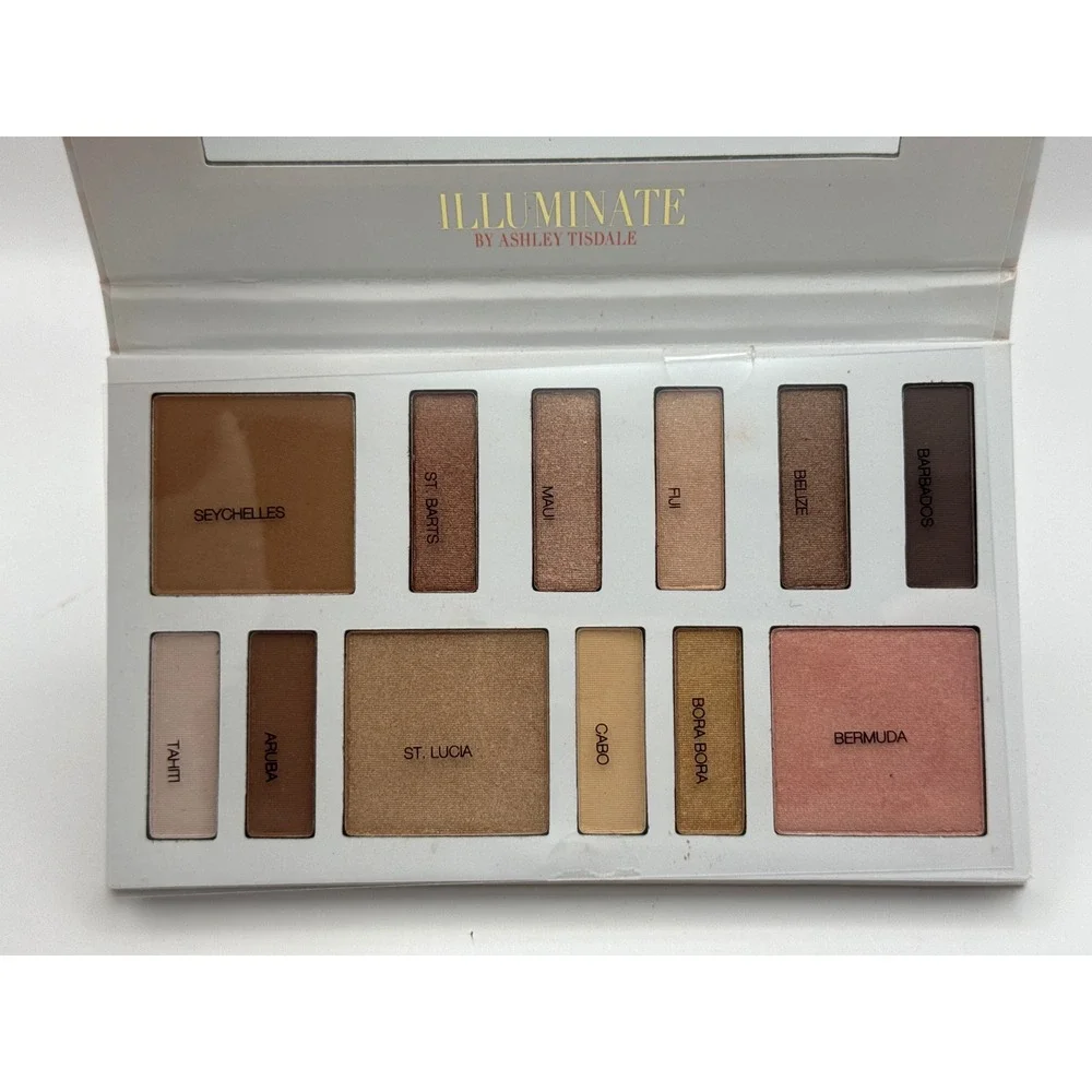 bh Cosmetics Illuminate by Ashley Tisdale 12 Color Eye‎ Cheek Palette NWOB